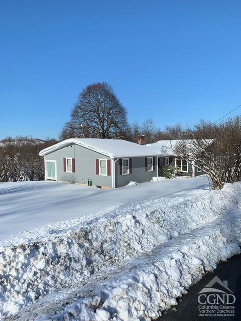160 Willowbrook Rd, Hudson, NY 12534 - single story home featuring a chimney