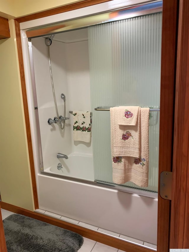 160 Willowbrook Rd, Hudson, NY 12534 - full bathroom with tile patterned floors and shower / bath combination