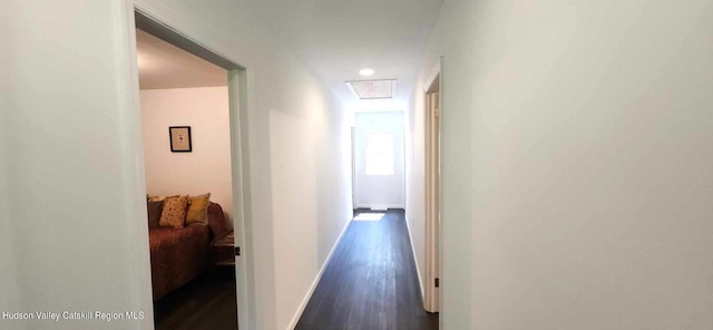 374 N Ridge Rd, Hannacroix, NY 12087 - hallway featuring dark wood finished floors and baseboards