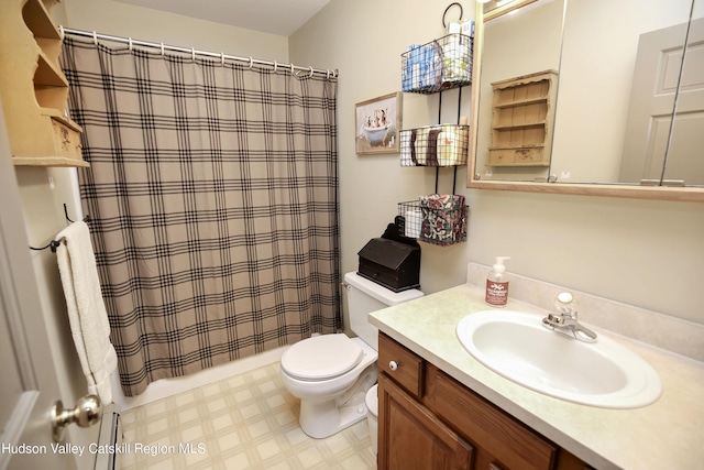 199 Echo Hill Rd, Saugerties, NY 12477 - bathroom featuring toilet, tile patterned floors, shower / bath combo, and vanity