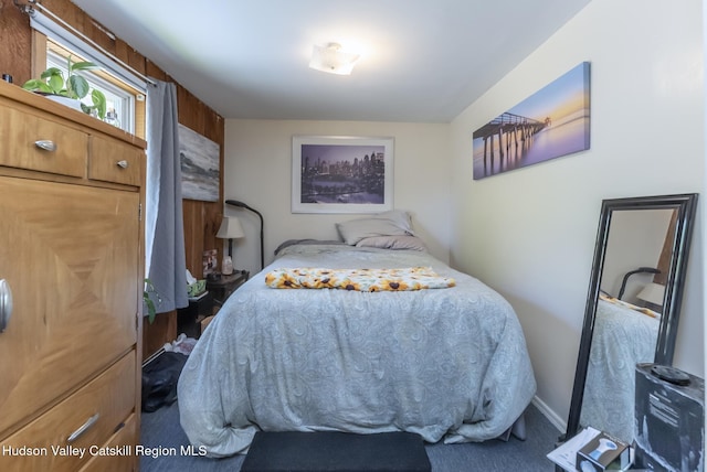 bedroom featuring carpet flooring
