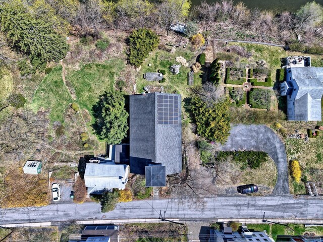 380 Main St, New Baltimore, NY 12124 - aerial view of property and surrounding area