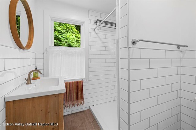 370 N Elting Corners Rd, Highland, NY 12528 - bathroom with vanity and a tile shower