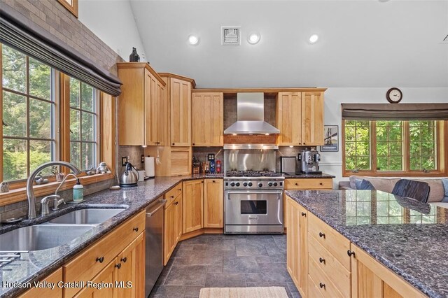 16 Sarvis Ln, Newburgh, NY 12550 - photo 14