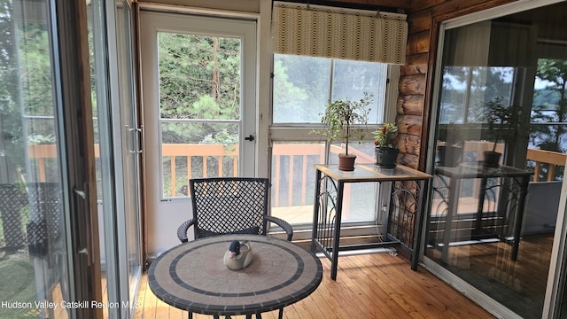 192 W Shore Dr, Valatie, NY 12184 - view of sunroom / solarium