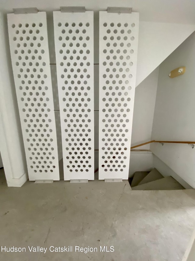 336 Warren St, Hudson, NY 12534 - detailed view
