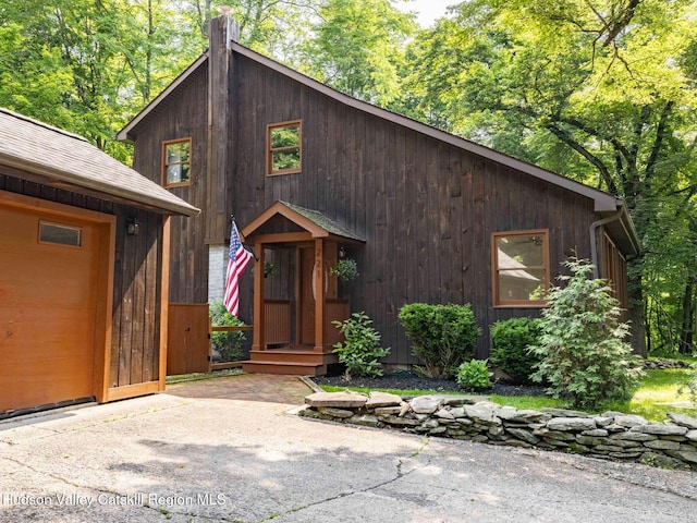 221 Cardinal Rd, Hyde Park, NY 12538 - view of front of house