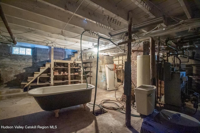 basement with washer / dryer