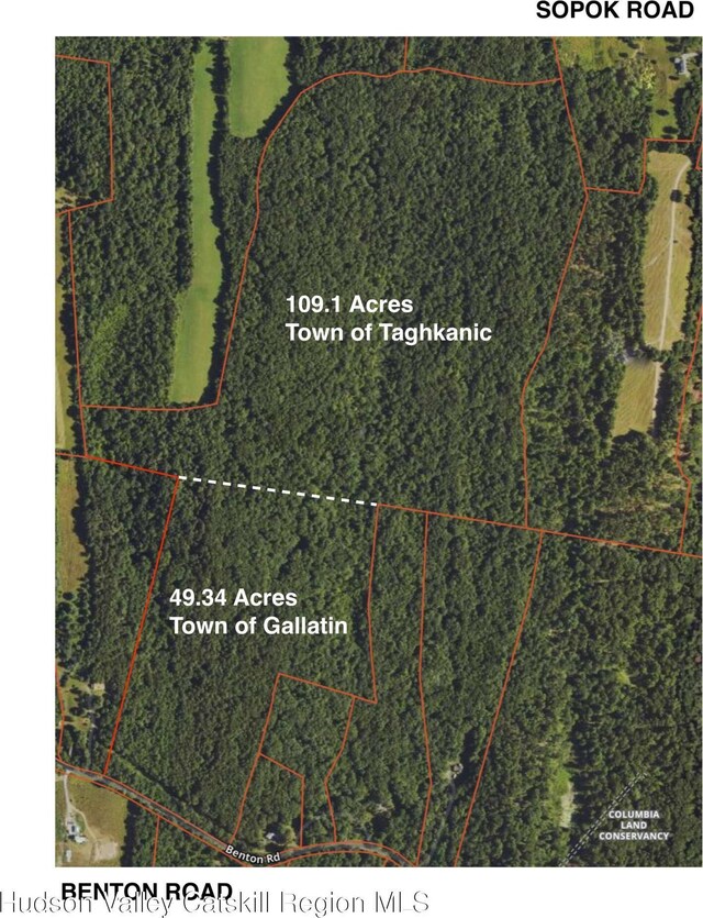 177 Benton Rd, Elizaville, NY 12523