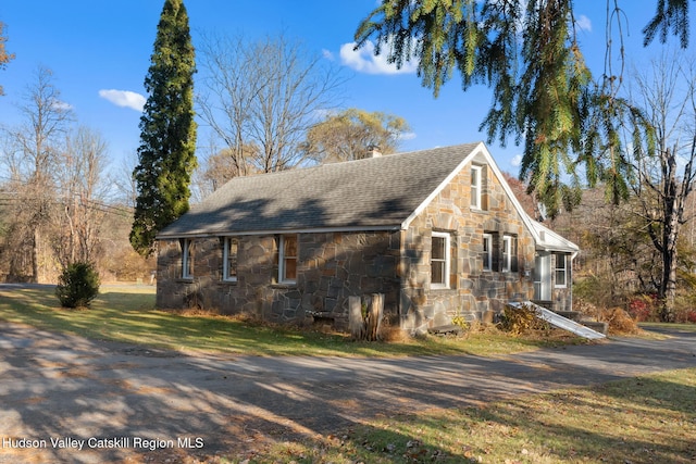 view of property exterior