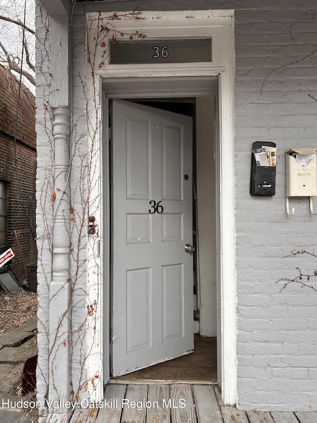 view of entrance to property