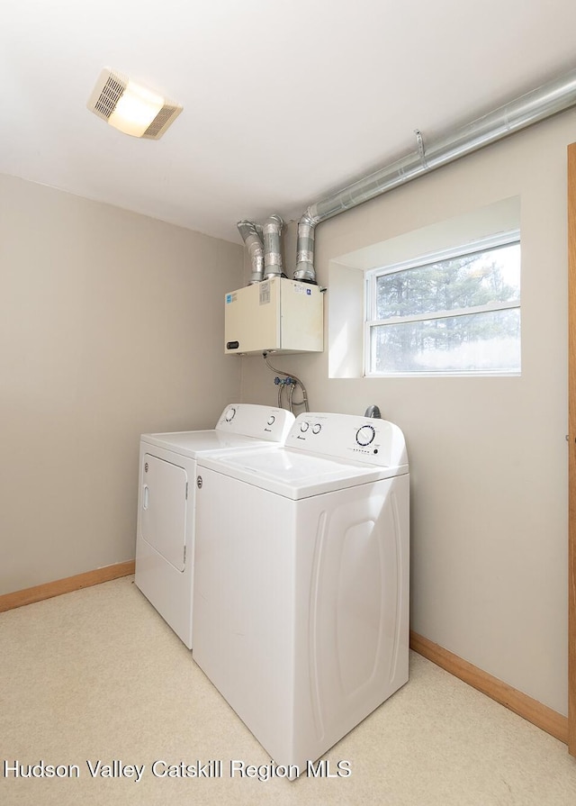 186 Meadow Brook Ln, Greenville, NY 12083 - washroom featuring washer and clothes dryer and baseboards