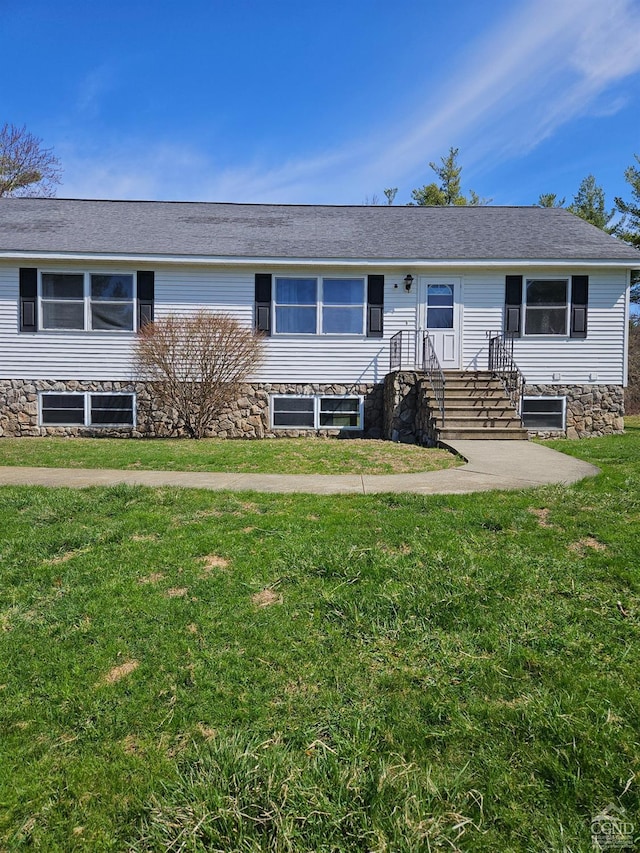 186 Meadow Brook Ln, Greenville, NY 12083 - view of front of home with a front yard and stone siding