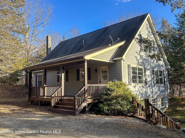 view of front of property with covered porch