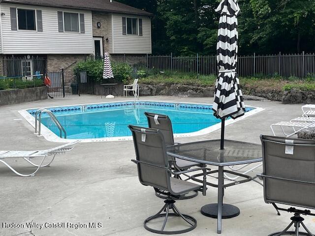 295 Village Ct, Kingston, NY 12401 - photo 11