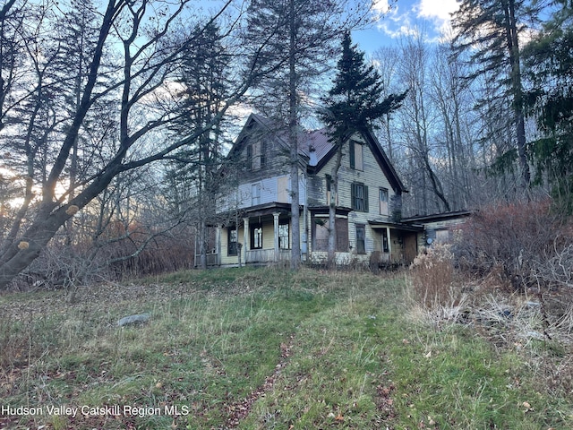 view of front of house