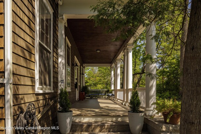 131 William St, Catskill, NY 12414 - view of covered porch