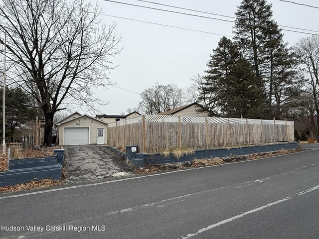 22 Cedar St, Saugerties, NY 12477 - exterior space