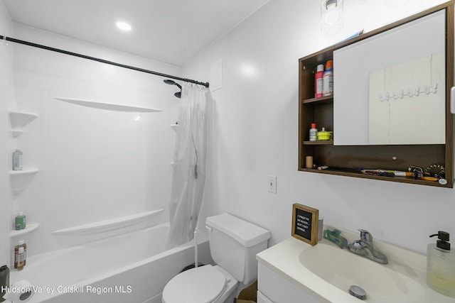 full bath with toilet, vanity, shower / bath combo with shower curtain, and recessed lighting