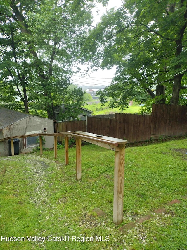 4 Tanners Ln, Hudson, NY 12534 - view of yard