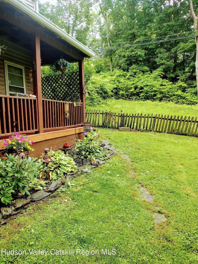 4 Tanners Ln, Hudson, NY 12534 - view of yard