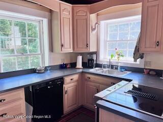 216 Starbarrack Rd, Red Hook, NY 12571 - photo 15