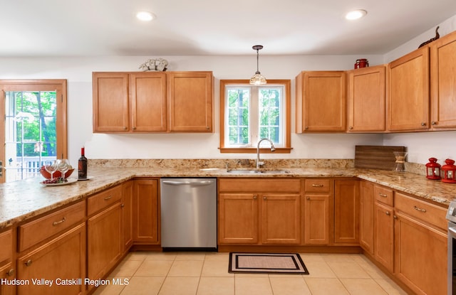 33 Camelot Ct, Saugerties, NY 12477 - kitchen with appliances with stainless steel finishes, a sink, healthy amount of natural light, light stone counters, and recessed lighting