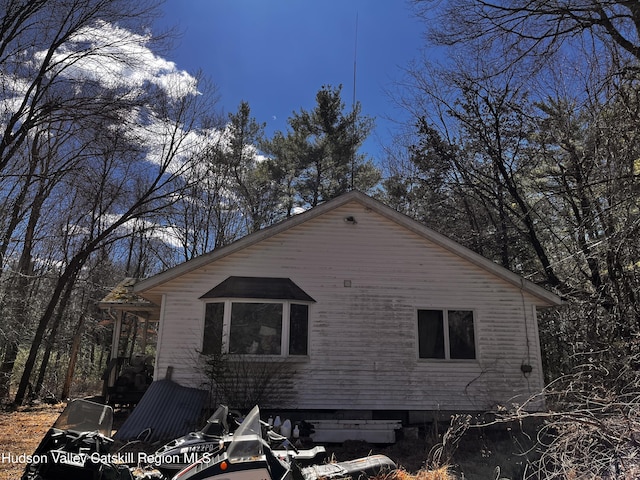 1145 Glasco Tpke, Saugerties, NY 12477 - view of side of home