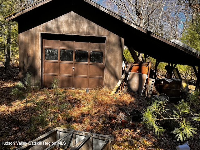 1145 Glasco Tpke, Saugerties, NY 12477 - view of outbuilding with a garage