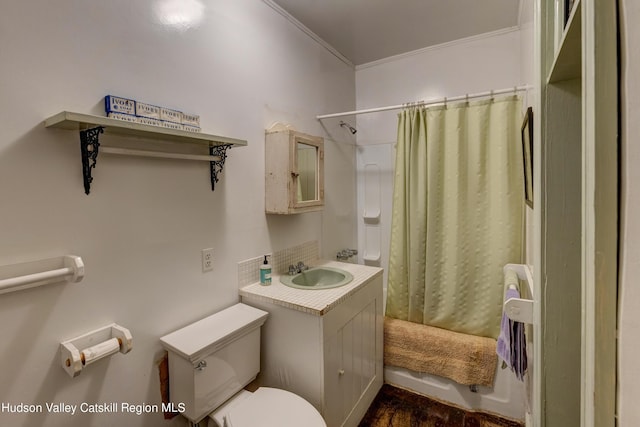 3721 Ridge Rd, Hamden, NY 13782 - full bath featuring toilet, crown molding, shower / bathtub combination with curtain, and vanity