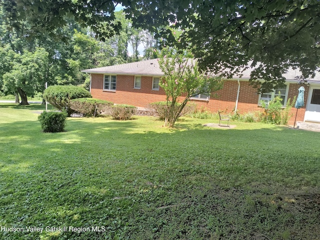 14 Strawberry Hill Ln, Wappingers Falls, NY 12590 - photo 5