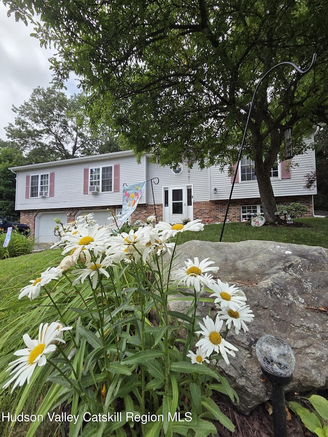 42 Overlook Ct, Hudson, NY 12534 - photo 1