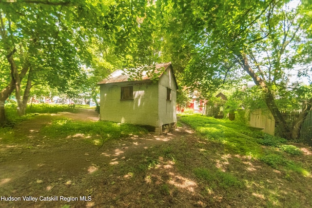 73 Cauterskill Ave, Catskill, NY 12414 - view of yard