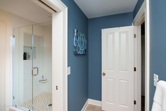 1 Stoneridge Dr, Loudonville, NY 12211 - full bathroom featuring a shower stall