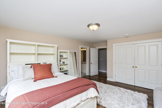 1 Stoneridge Dr, Loudonville, NY 12211 - bedroom with a closet and wood finished floors