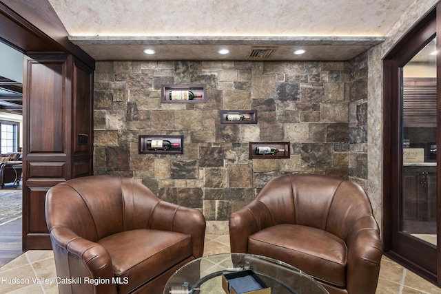 1 Stoneridge Dr, Loudonville, NY 12211 - view of living area