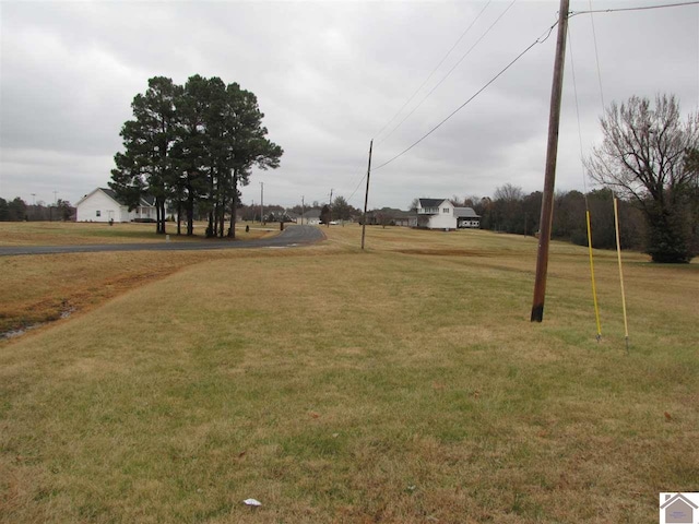 Listing photo 3 for 500 US Highway 68 W, Benton KY 42025