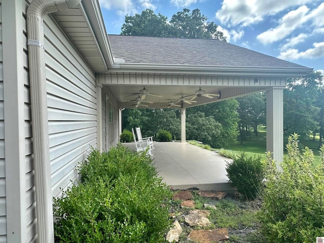 view of patio with ceiling fan