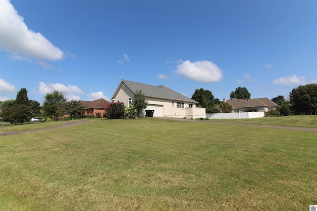 exterior space featuring a yard