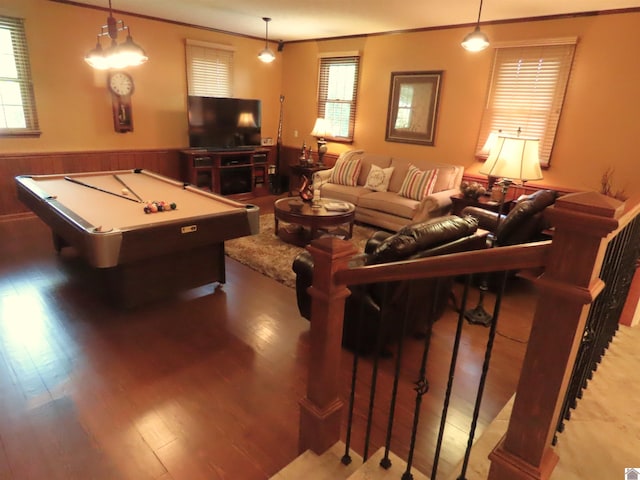 playroom with pool table, ornamental molding, and hardwood / wood-style floors