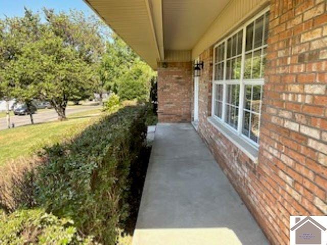 exterior space featuring a porch