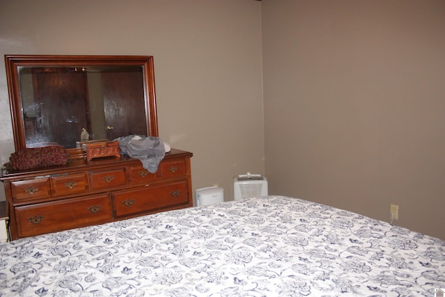 bedroom with carpet floors