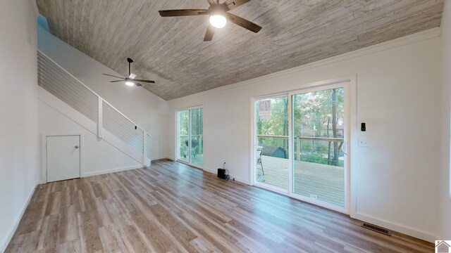 143 Castles Dr, Gilbertsville, KY 42044 - bonus room featuring lofted ceiling, baseboards, carpet, and a chandelier