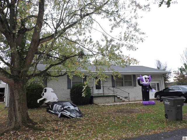 view of front of house with a porch