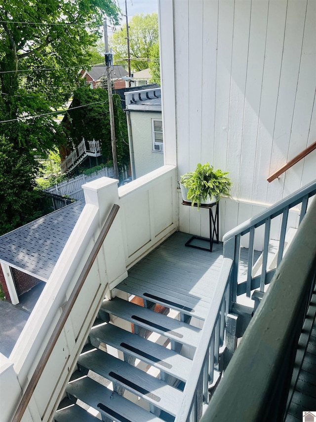 333 N 7th St Unit B, Paducah, KY 42001 - view of stairway