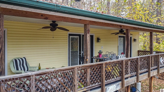 deck featuring ceiling fan