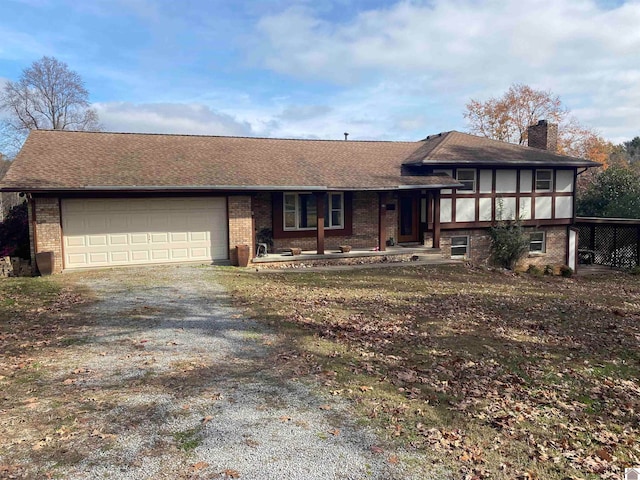 view of front of property featuring a garage