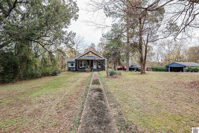 view of yard featuring covered porch