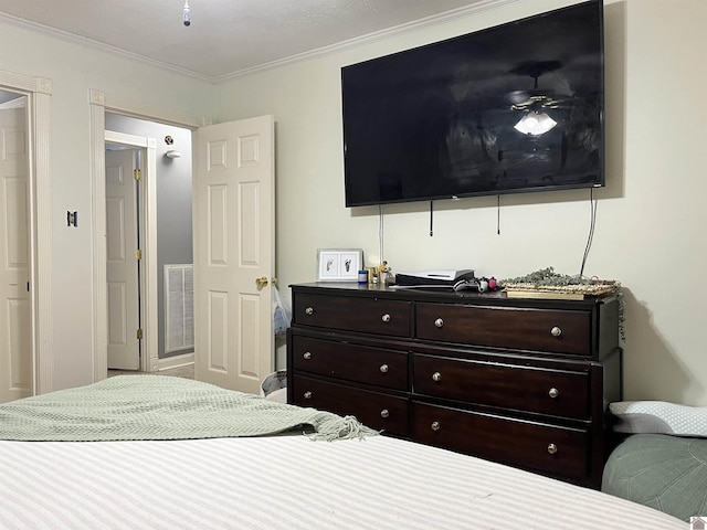 210 Banberry Bnd, Paducah, KY 42001 - bedroom featuring ornamental molding