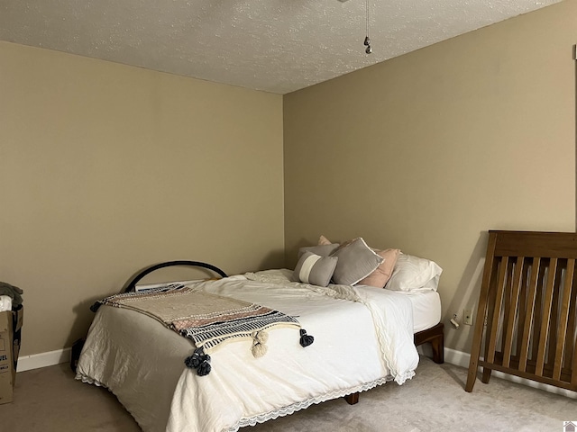 210 Banberry Bnd, Paducah, KY 42001 - carpeted bedroom with a textured ceiling